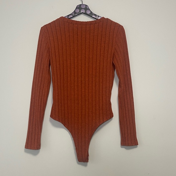 Your Style Rust Orange Ribbed Long Sleeves Bodysuit Large - Picture 3 of 8